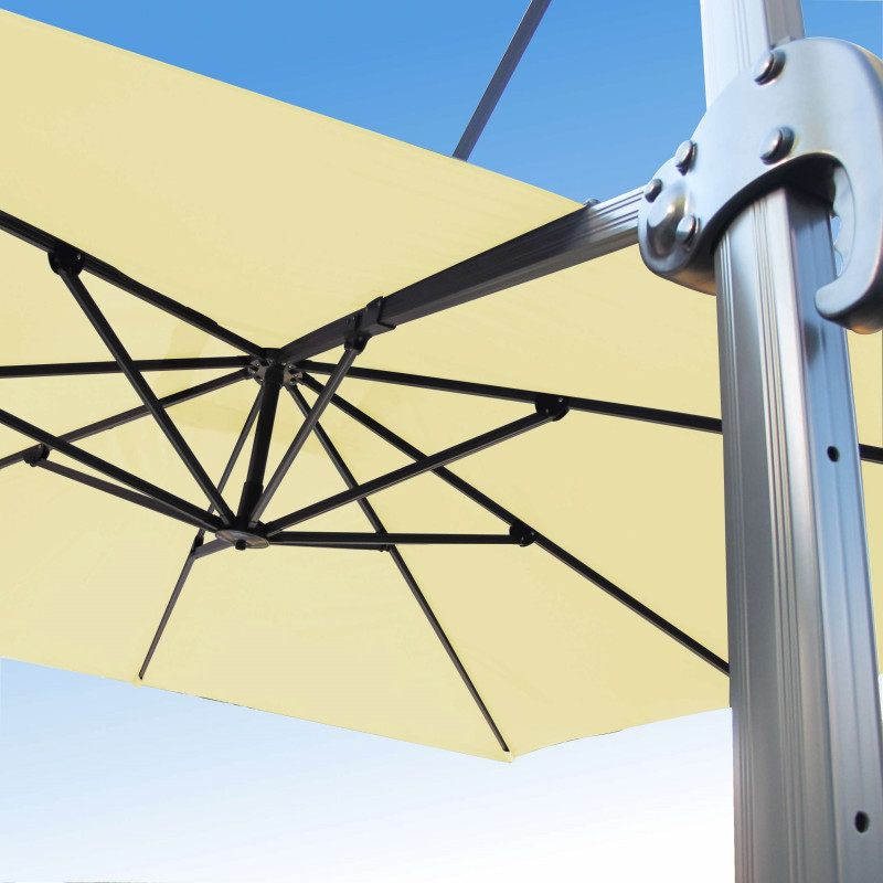 Parasol Biscarrosse Alu déporté 3x3 Ecru : vu de la commande a l'arrière Parasol Biscarrosse Alu déporté 3x3 Ecru : vu de la commande a l'arrière