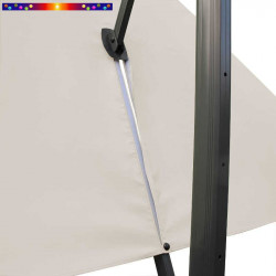 Toile de remplacement 3x3 pour Parasol Excentré Biscarrosse Soie Greige : vue du zip de la toile pour mise en place sur le mât