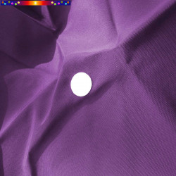 Toile pour parasol rectangle 2x3 polyester Violette : détail du perçage central