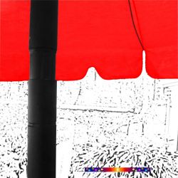 Parasol Rouge Coquelicot 200 cm design italien : détail de l'inclinaison du mât